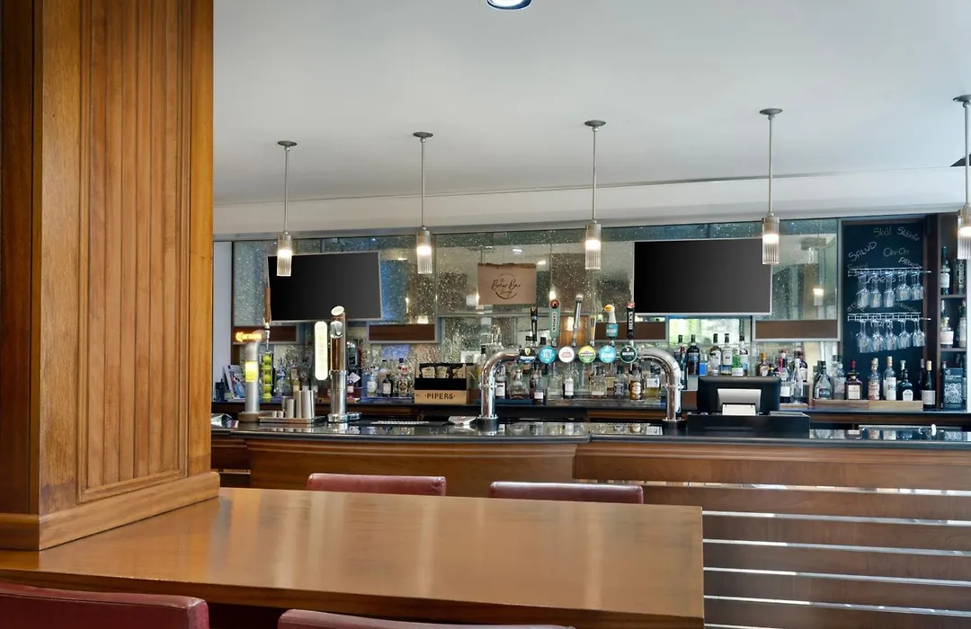 Delta Hotels By Marriott Edinburgh-1